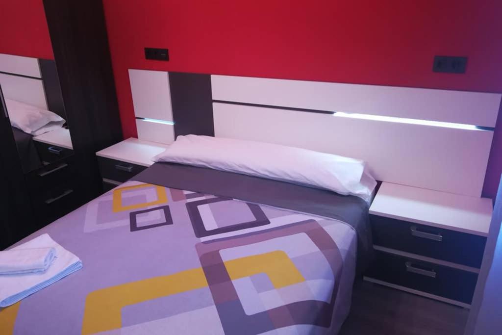 Apartamento Centrico , Wifi + Desayuno Logroño Buitenkant foto